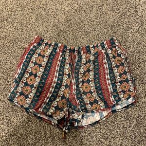 Patterned shorts